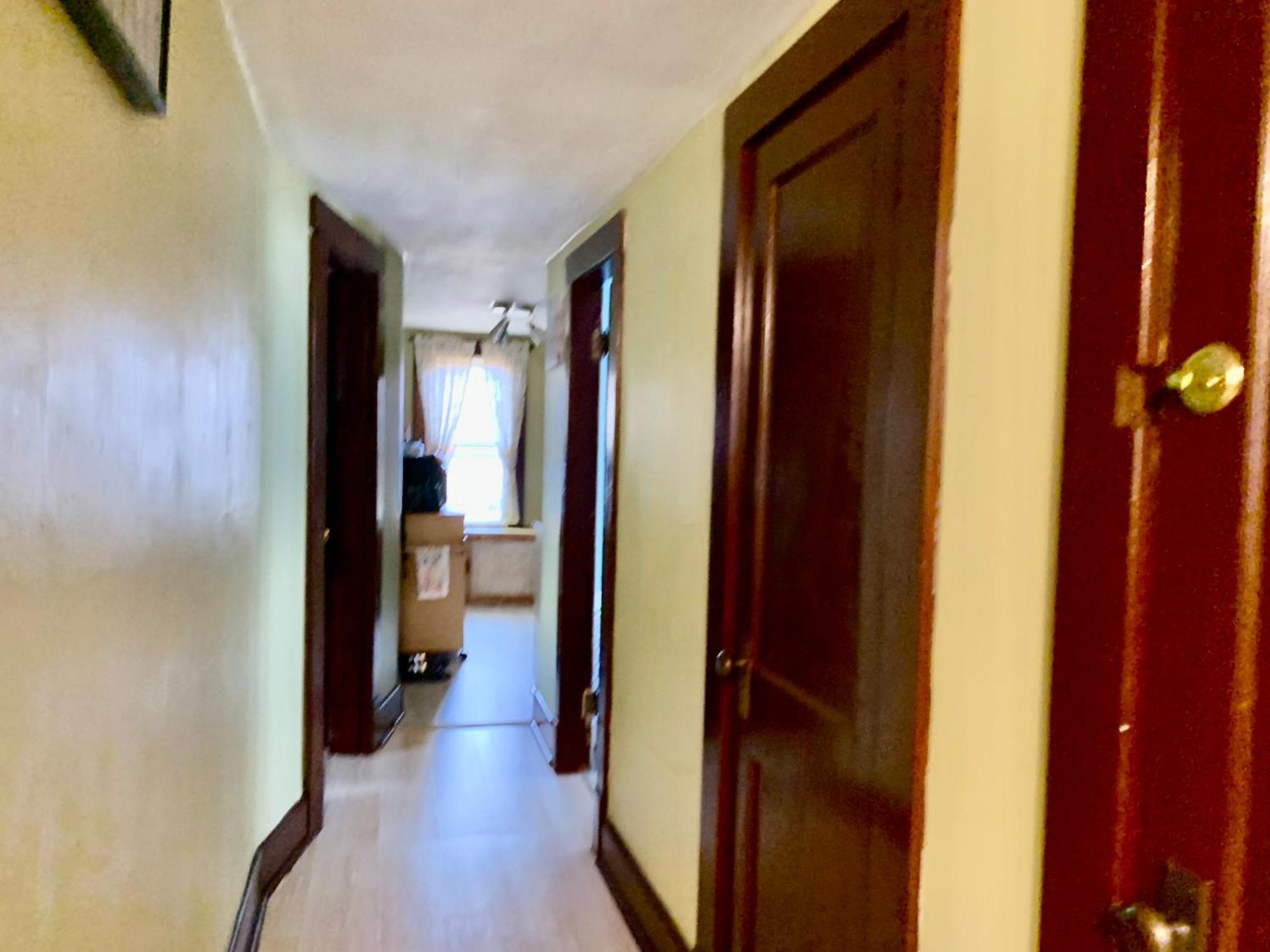 Cozy 2Nd Floor Apartment With Private Entrance Chicopee Buitenkant foto